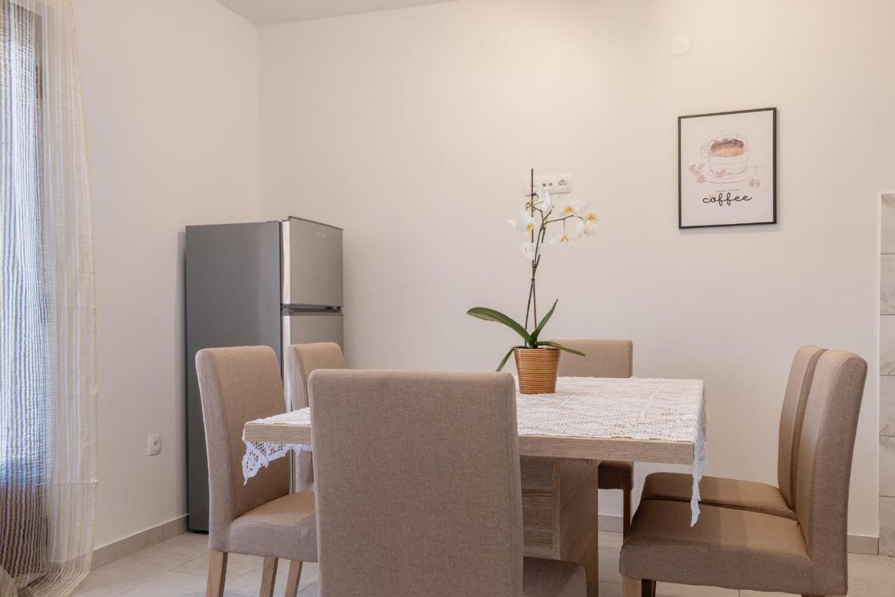 Apartments Mira Neum Eksteriør bilde